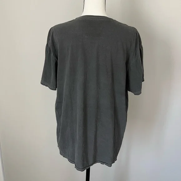 *SOLD* Aaliyah T-Shirt - Picture 3 of 4